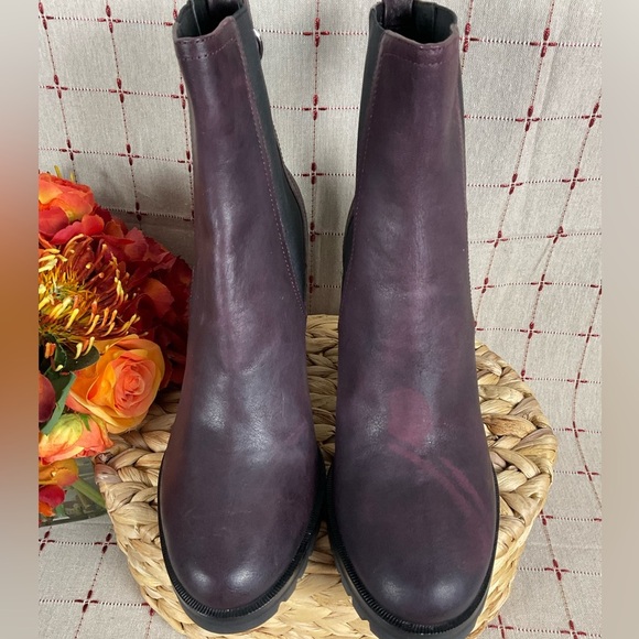 PAIGE “Natasha” Oxblood (Burgundy) Leather Short Boots Chunky Chelsea Bootie 9.5 - Picture 4 of 11